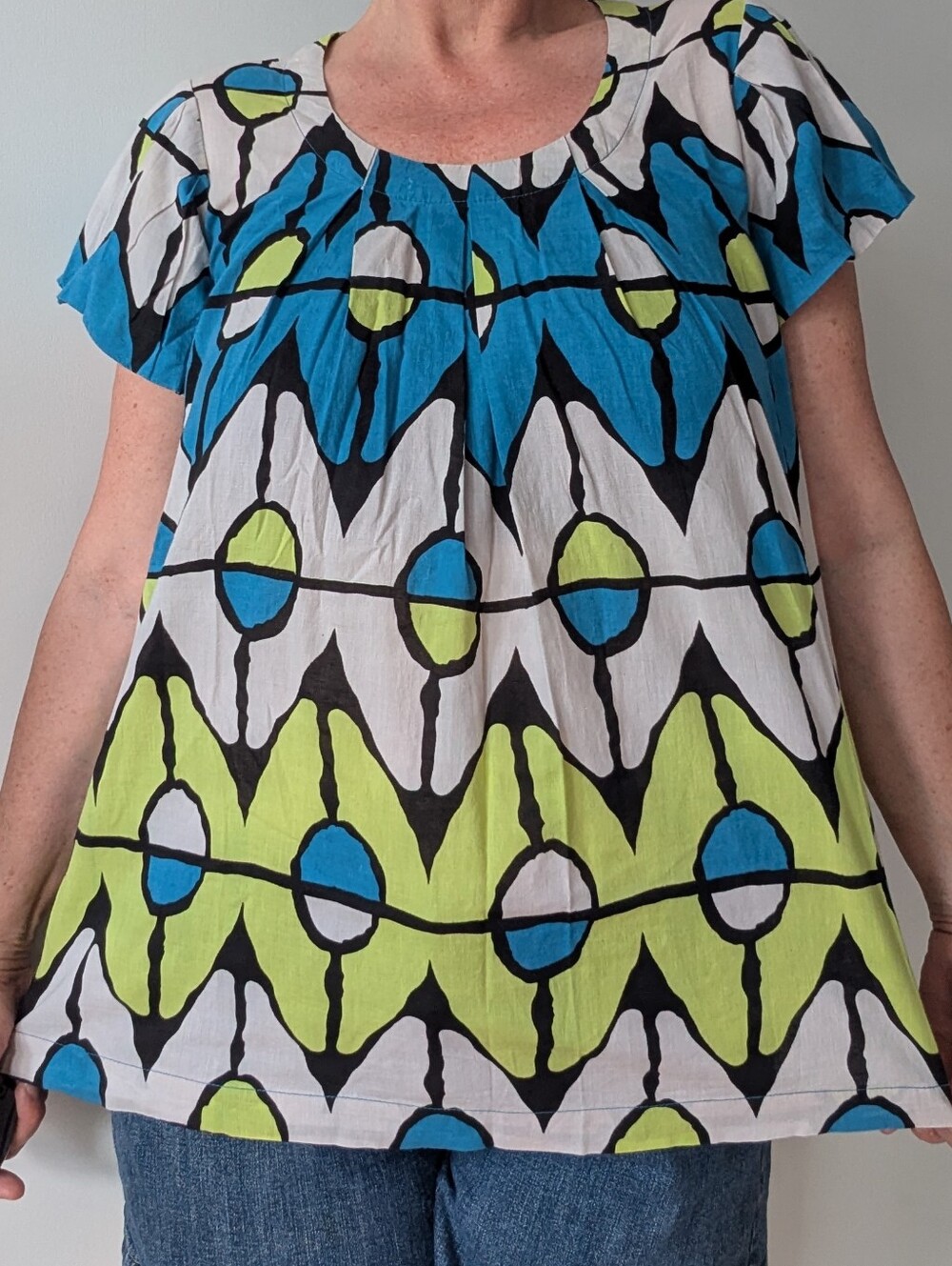 Vertigo Paris Short-Sleeve Gauze Cotton Op-Art Bright Geometric Top Blou…